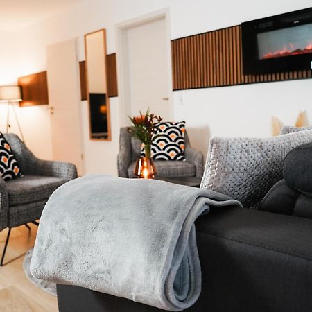 Kamin, Parkplatz, Balkon, Stilvolles Zuhause,Grosszuegig Apartment Paderborn Bagian luar foto