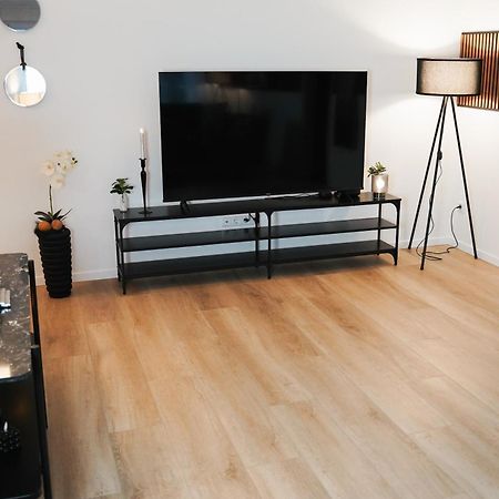 Kamin, Parkplatz, Balkon, Stilvolles Zuhause,Grosszuegig Apartment Paderborn Bagian luar foto