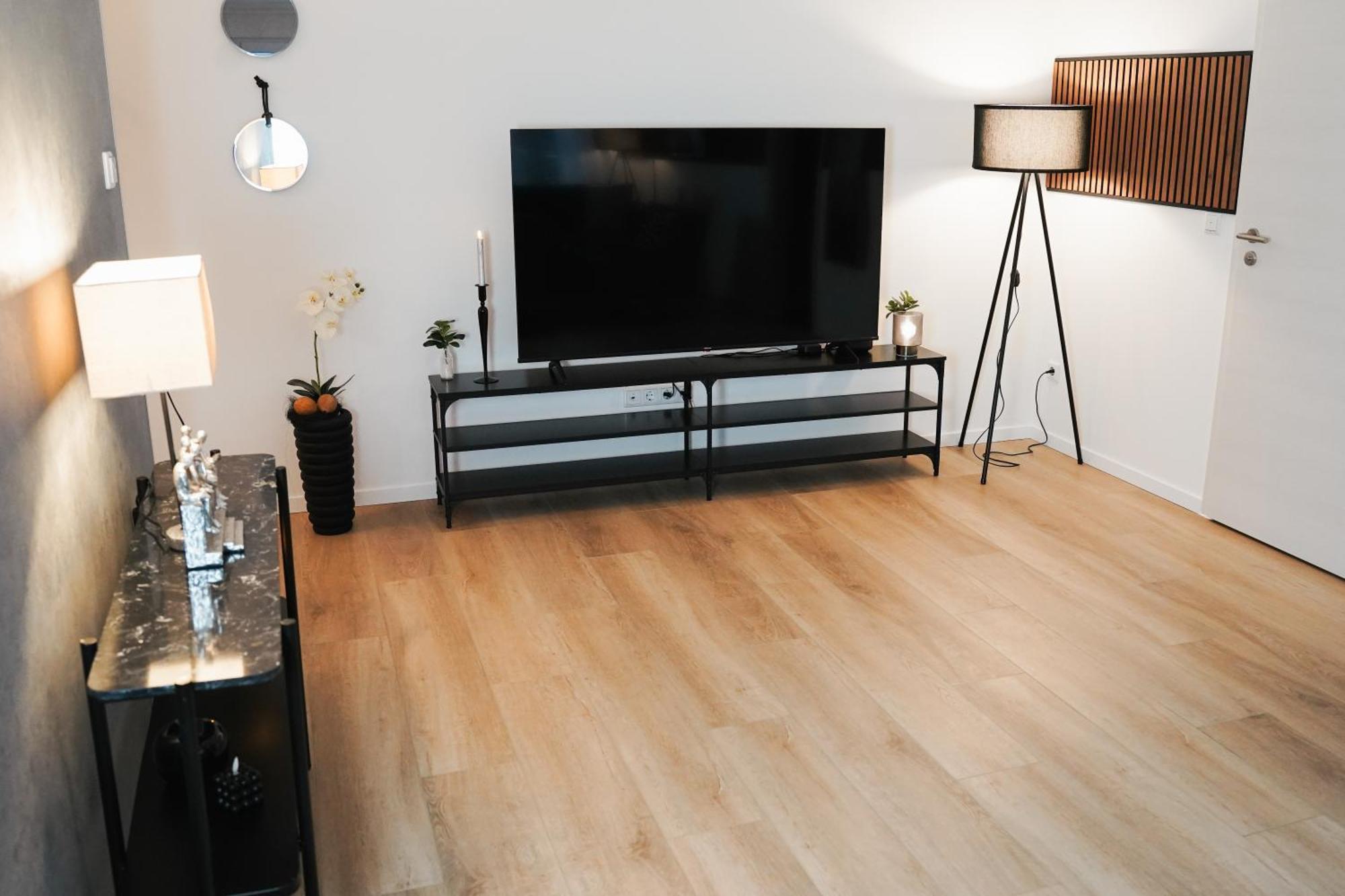 Kamin, Parkplatz, Balkon, Stilvolles Zuhause,Grosszuegig Apartment Paderborn Bagian luar foto