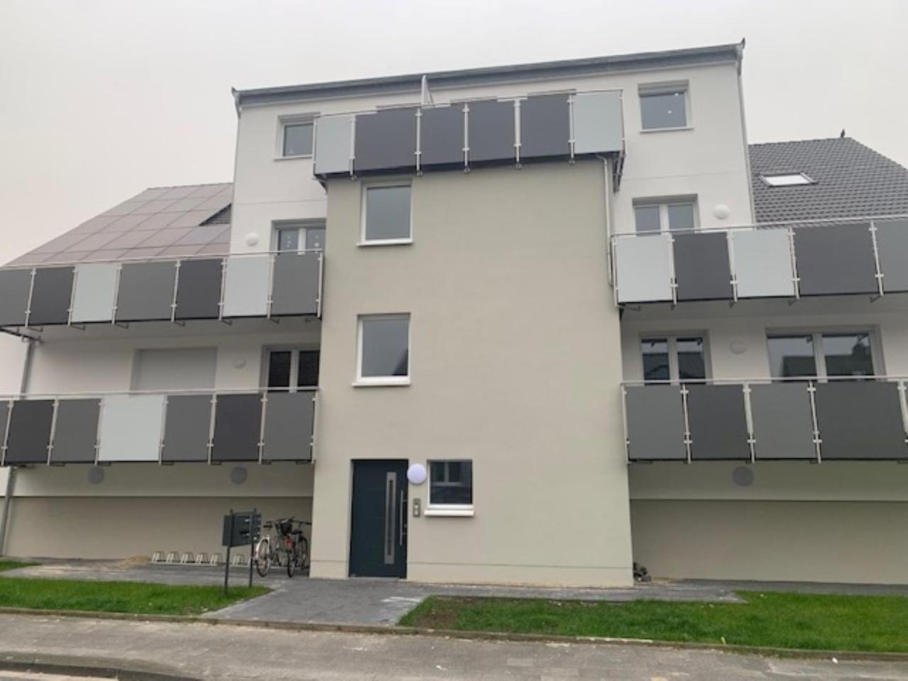 Kamin, Parkplatz, Balkon, Stilvolles Zuhause,Grosszuegig Apartment Paderborn Bagian luar foto